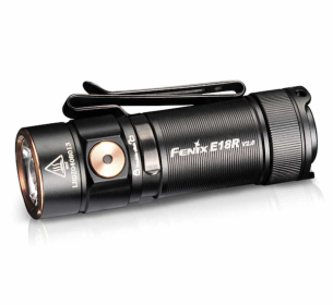 FENIX CMPCT FLSHLGT 1200L RCGRH BLK